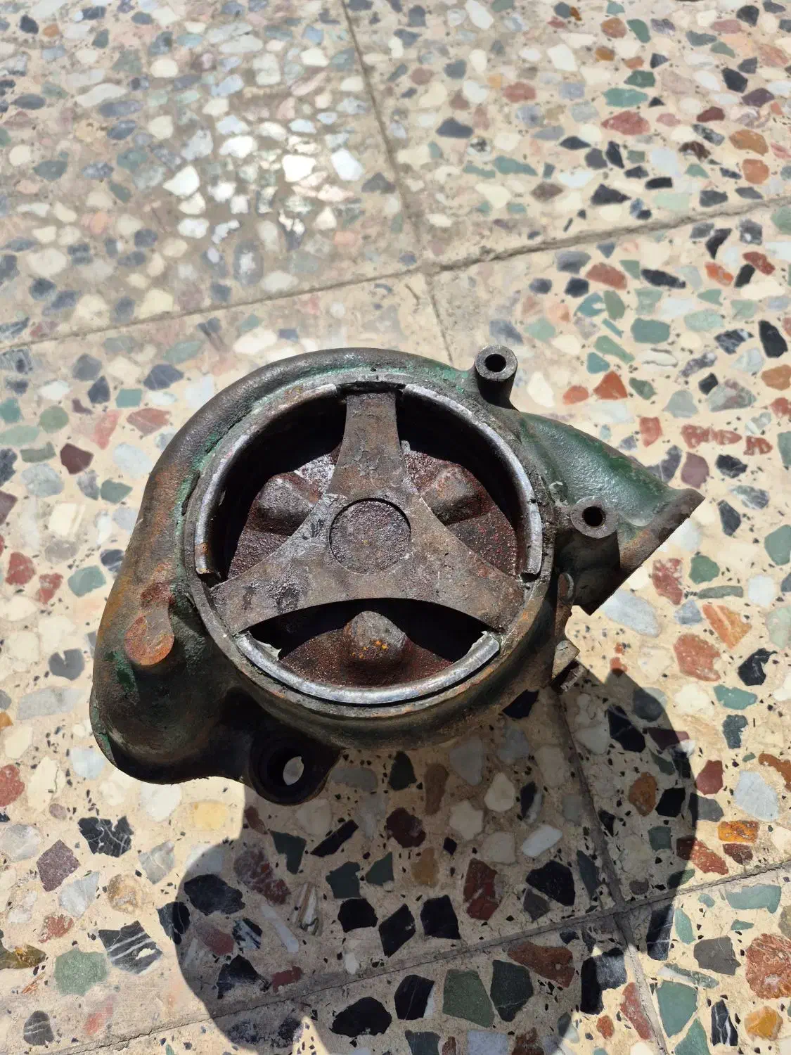 لوازم استوک اتوبوس|قطعات یدکی و لوازم جانبی|نجف‌آباد, فاز ۳ شهرک آزادگان|دیوار