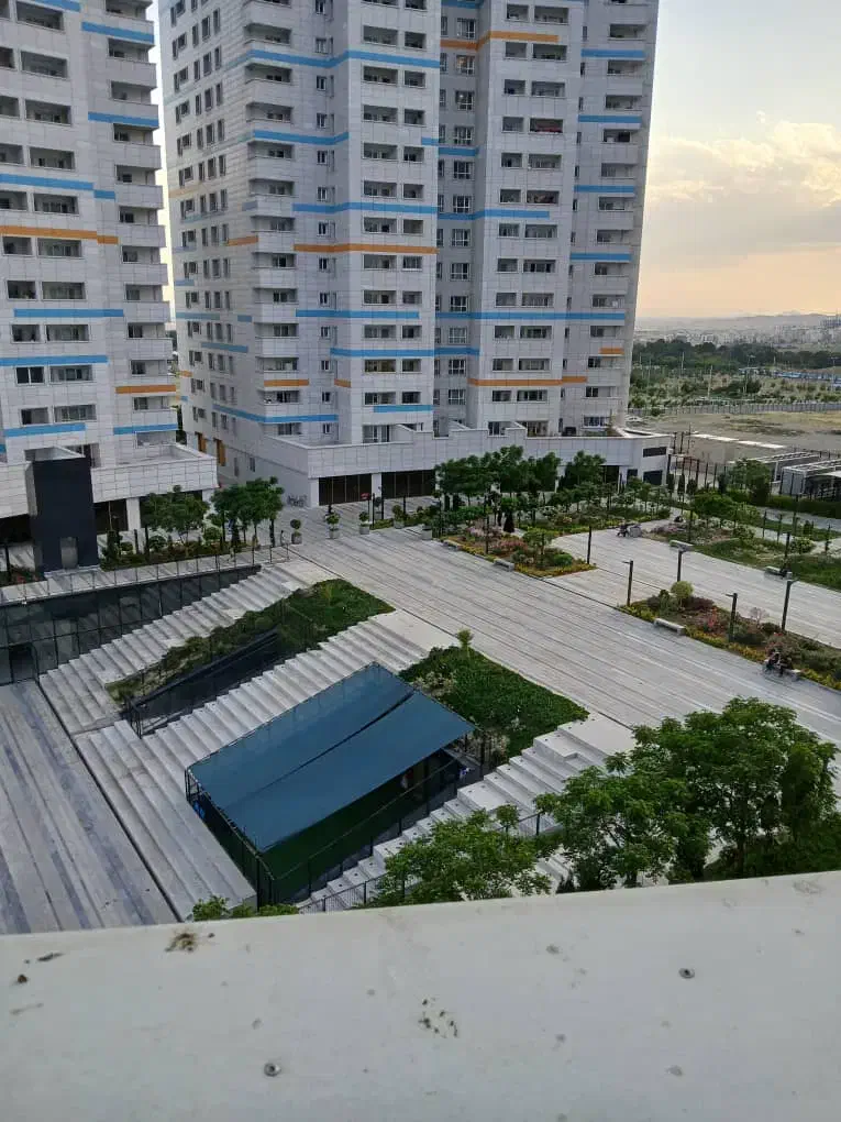 ۱۰۹متر  . ۲خواب  . همراهشهر