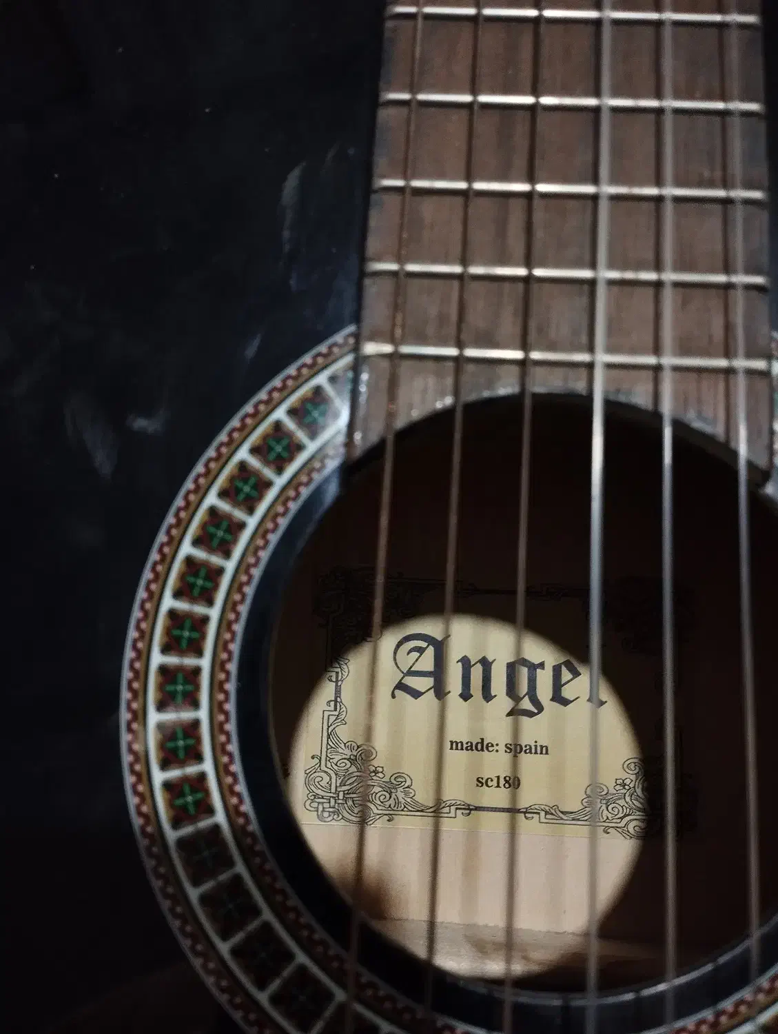 گیتار|گیتار، بیس، امپلیفایر|اردبیل, |دیوار