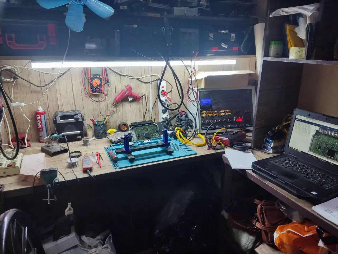 امداد خودرو برق خودرو سیم کشی سیار ( باطری )|خدمات موتور و ماشین|مشهد, سید رضی|دیوار