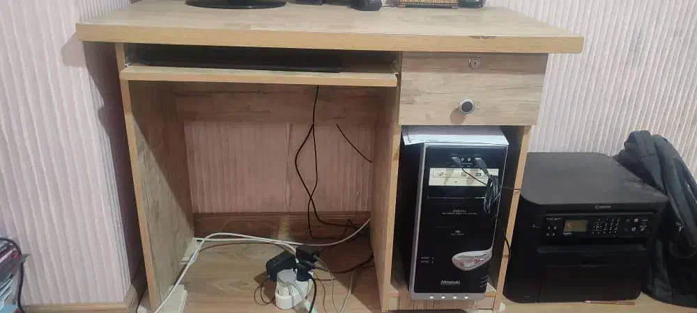 میز تحریر|میز تحریر و کامپیوتر|تبریز, |دیوار