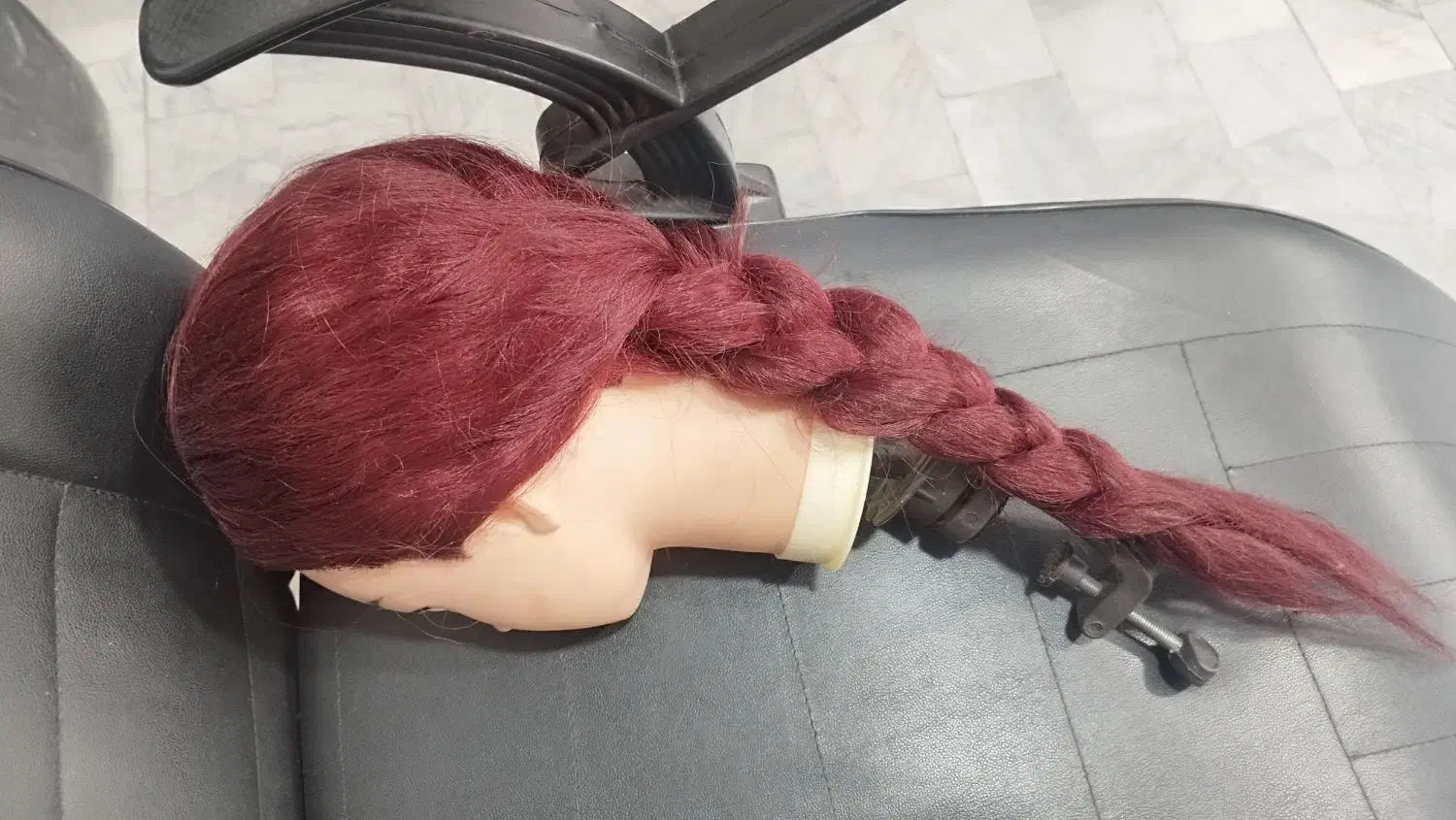 فروش به علت تغییر شغل|آرایشگاه و سالنهای زیبایی|اراک, |دیوار