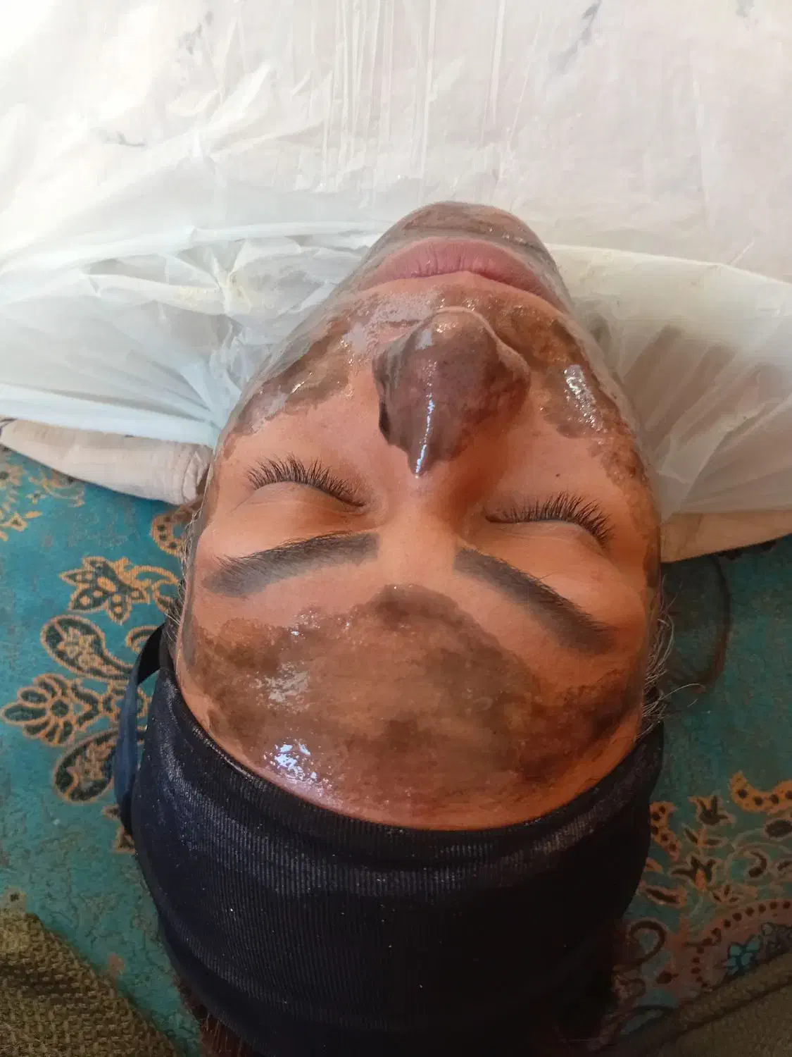 پاکسازی صورت بابهترین مواد وتضمینی|خدمات آرایشگری و زیبایی|کرمان, |دیوار