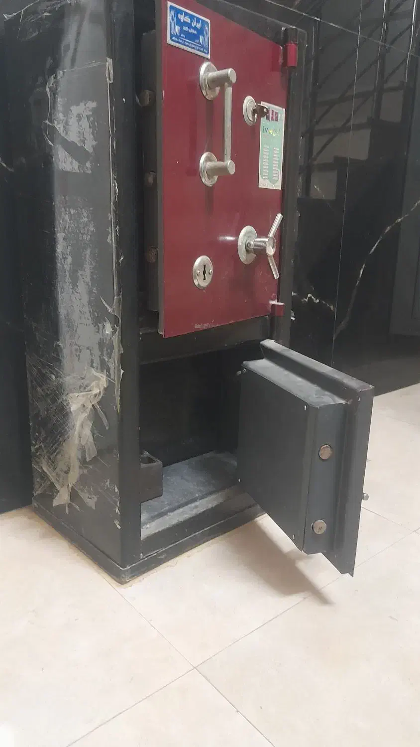 گاوصندوق|ابزارآلات|اصفهان, فردوان|دیوار