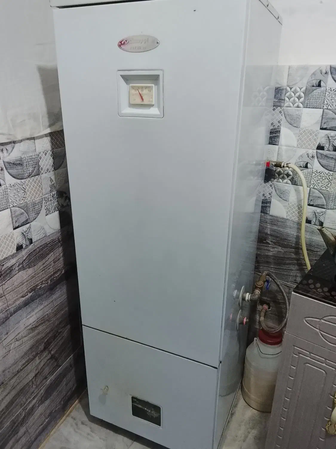 آبگرمکن اورست سالم بدونه ایراد|آبگرمکن، پکیج، شوفاژ|ارومیه, |دیوار