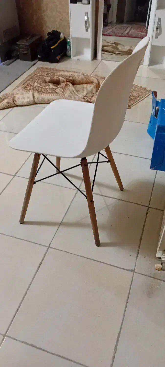 صندلی نهارخوری|میز و صندلی غذاخوری|گلبهار, شهر جدید گلبهار|دیوار