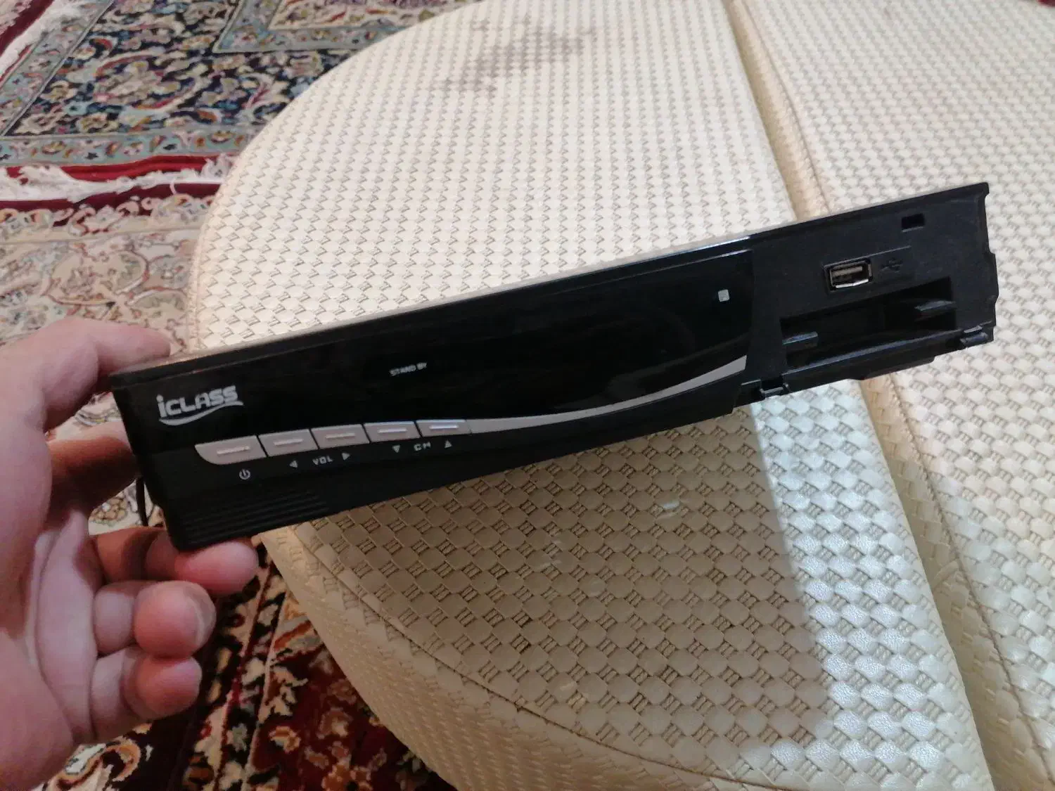 گیرنده|صوتی و تصویری|بروجرد, |دیوار