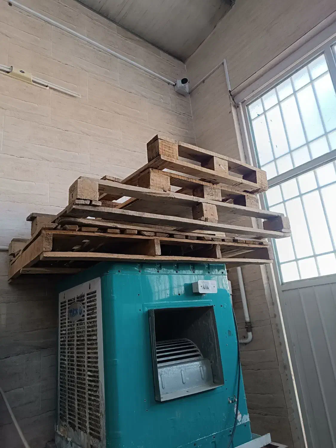 پالت چوبی|ابزارآلات|قم, ولیعصر|دیوار