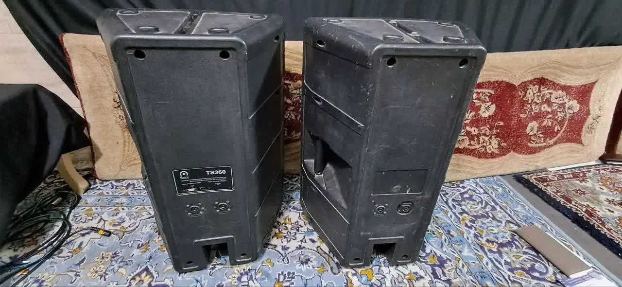 تعدادی باند بلندگو و میکروفن و یک دستگاه دایناکورد|سیستم صوتی خانگی|ری, تقی آباد|دیوار