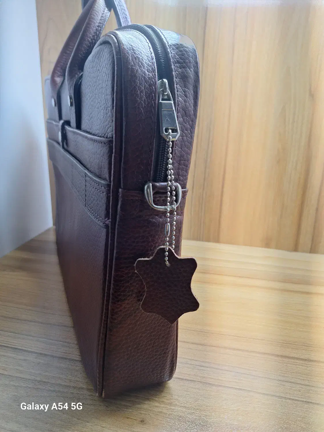 کیف چرم اصل رنگ قرمز|کیف، کفش، کمربند|قم, بنیاد|دیوار