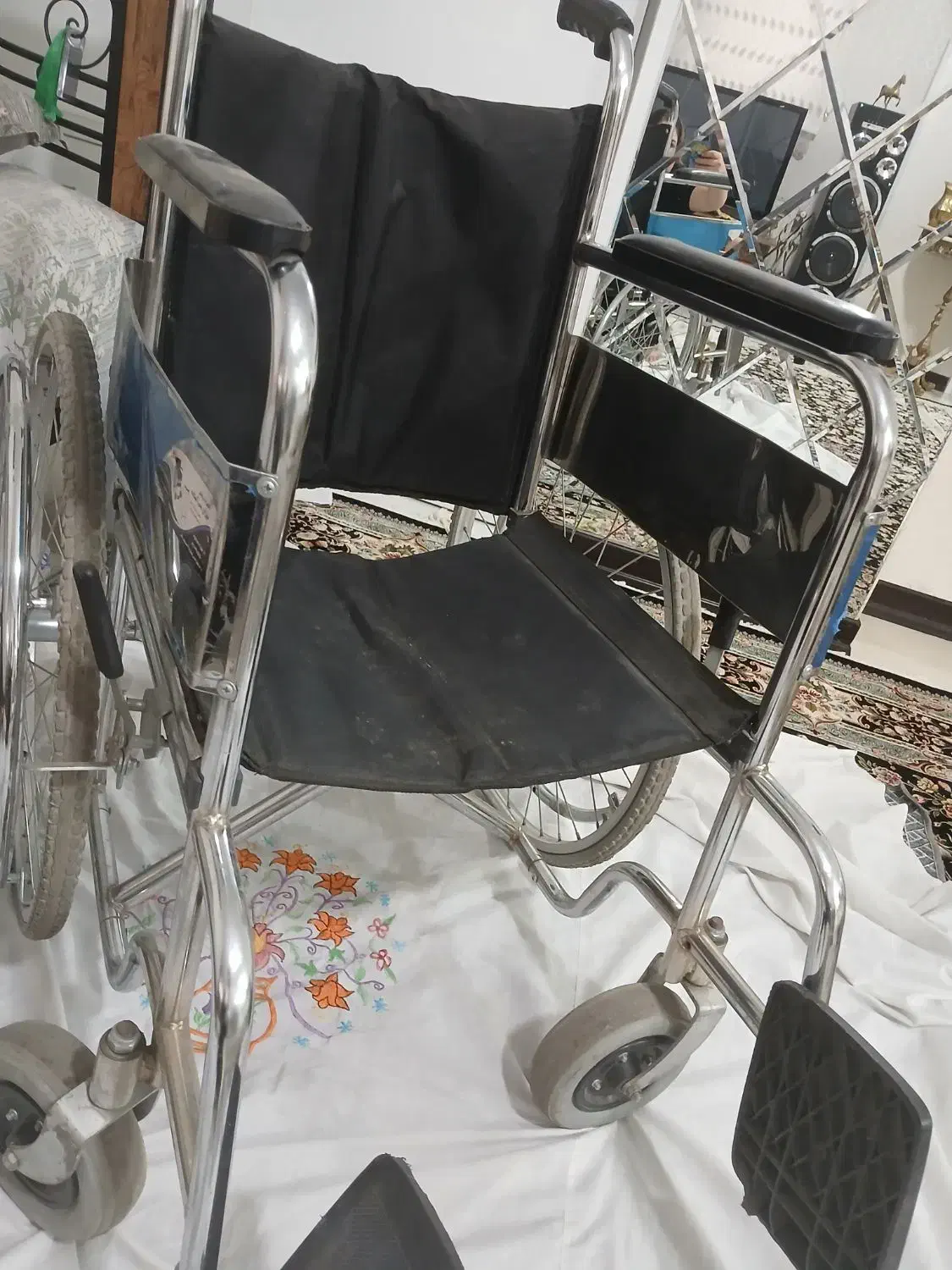 ویلچر سالم وتمیز بدون شکستگی|آرایشی، بهداشتی، درمانی|ری, تقی آباد|دیوار