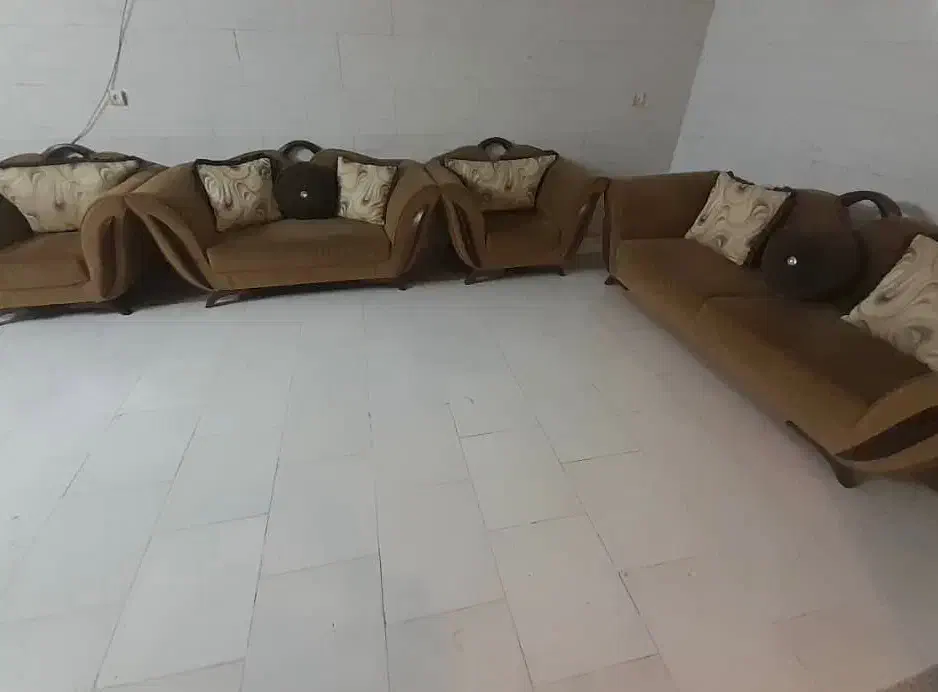 مبل قیمت مناسب|مبلمان خانگی و میز عسلی|یزد, |دیوار