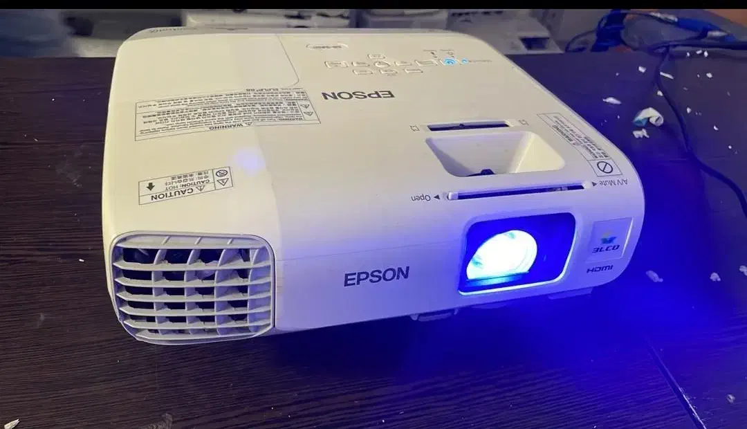 فروش تخصصی ویدیو پروژکتور خانگی و اداری|تلویزیون و پروژکتور|اراک, |دیوار