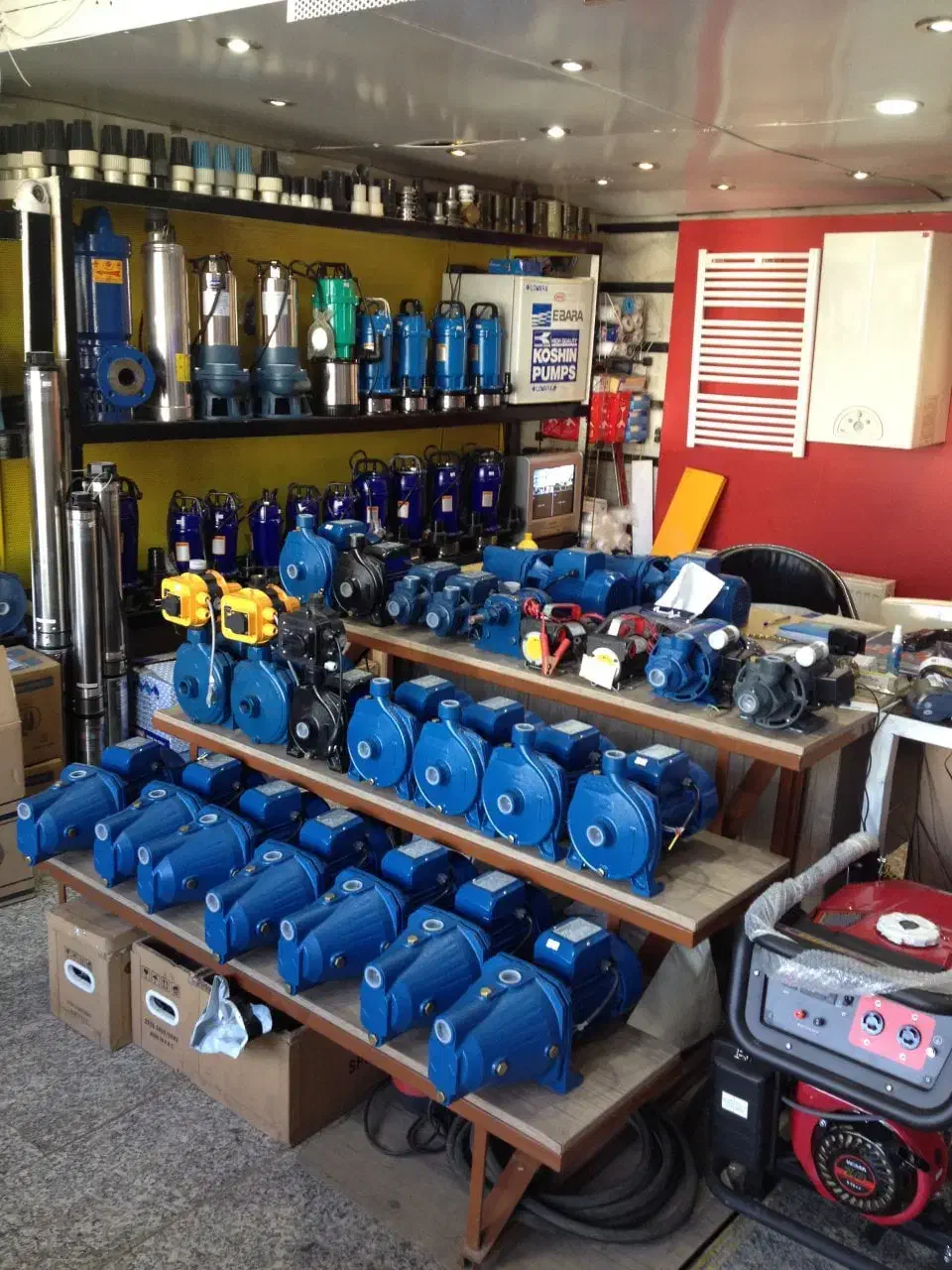 پمپ آب ایرانی گارانتی طلایی نیروان|مصالح و تجهیزات ساختمان|کرج, شهرک نهال و بذر|دیوار