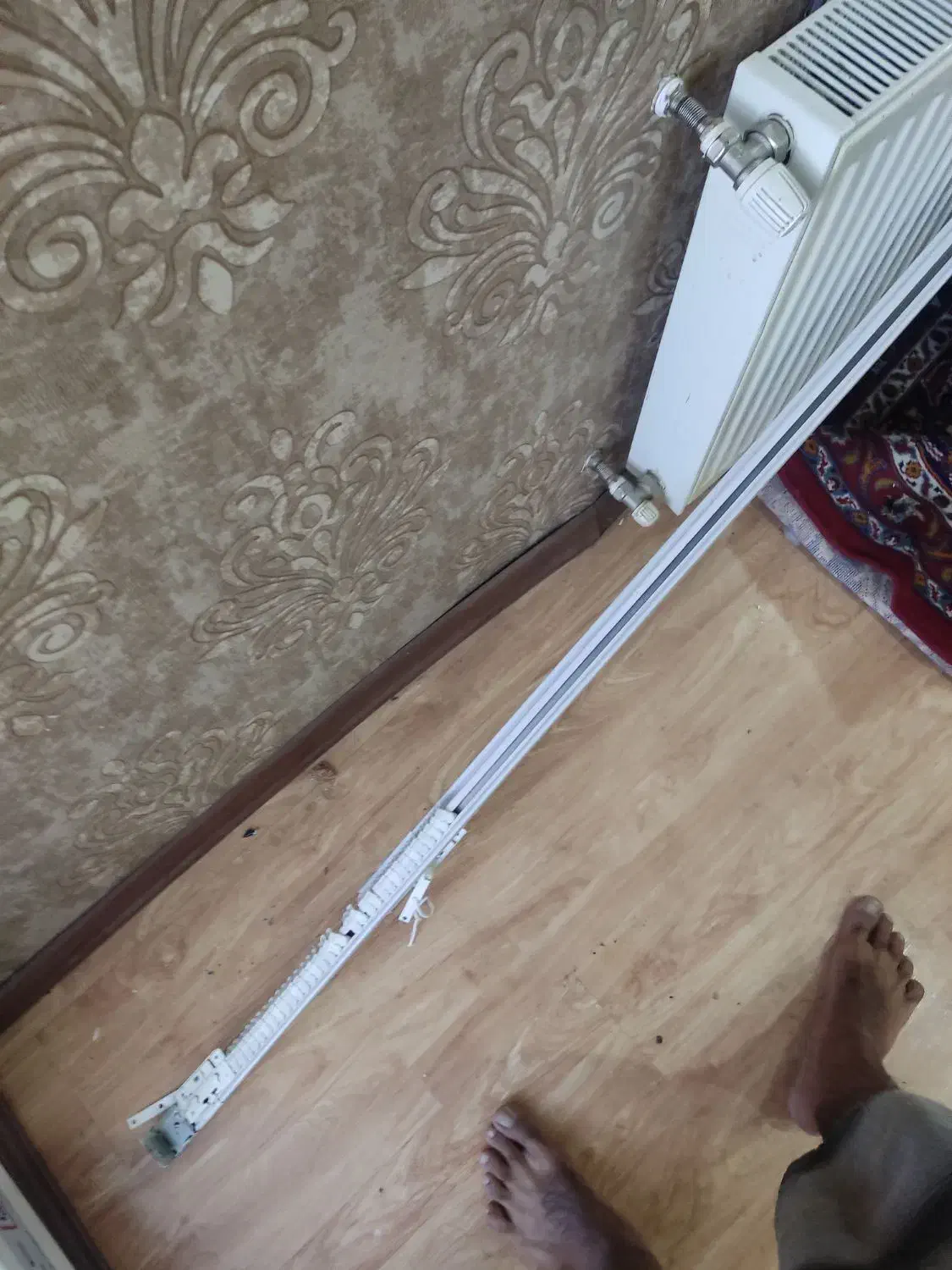 دوعدد چوب پرده|مصالح و تجهیزات ساختمان|گلبهار, شهر جدید گلبهار|دیوار