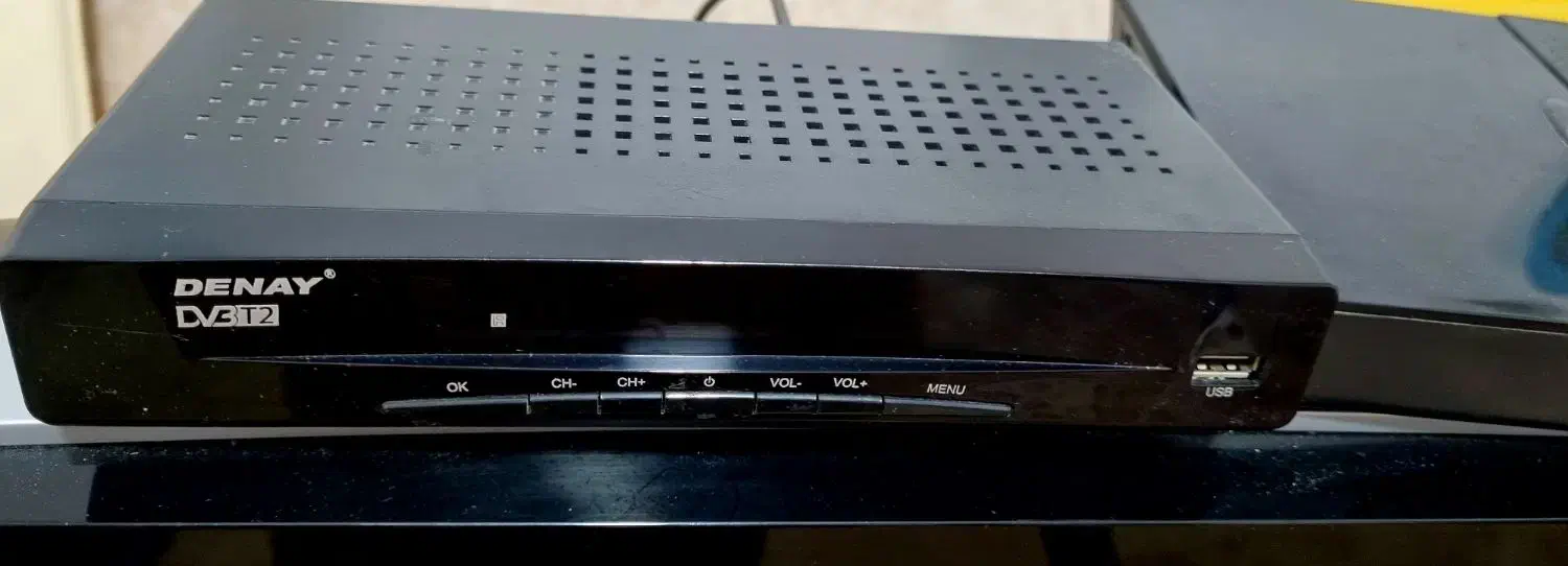 تلوزیون سامسونگ ودیجیتال وآنتن هرسه سالم وتمیز|تلویزیون و پروژکتور|رشت, یخسازی|دیوار