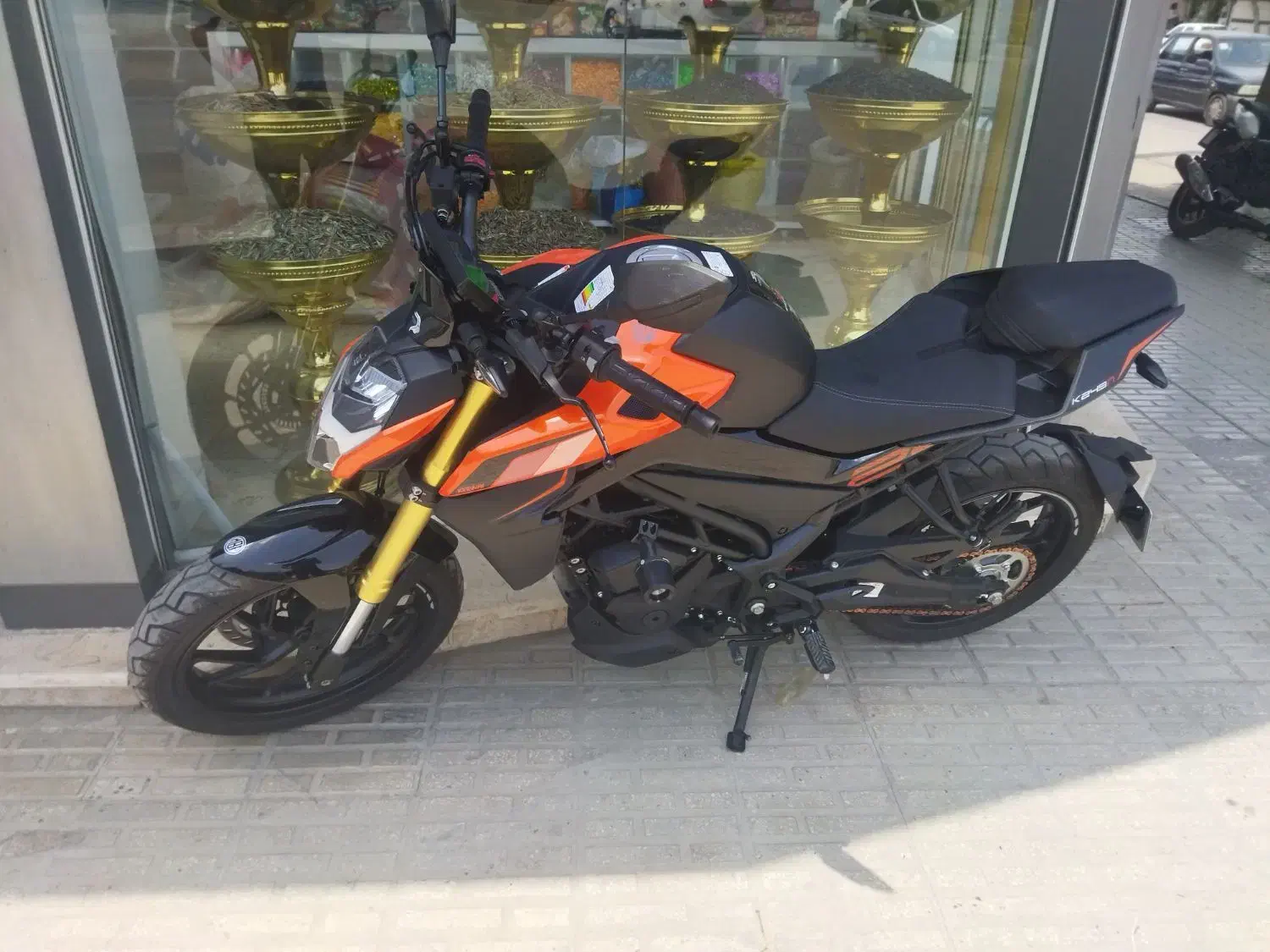 کی وی ۲۵۰n|موتورسیکلت|کرمانشاه, |دیوار