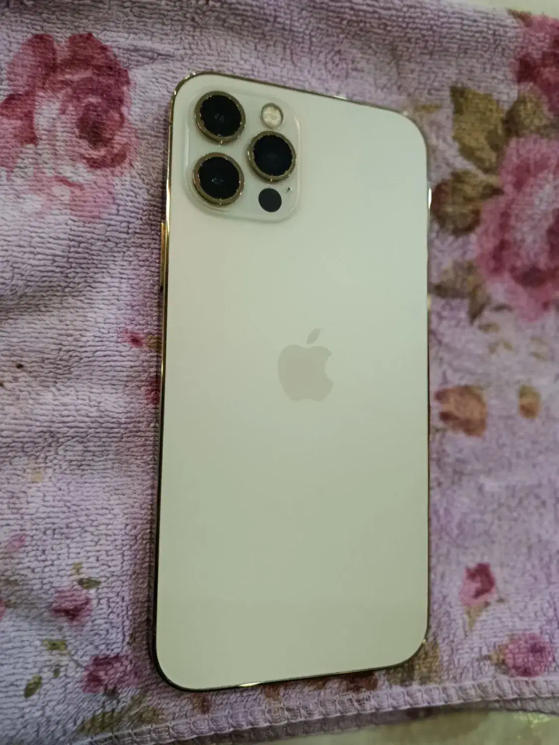 ایفون ۱۲پرو|موبایل|قرچک, باقرآباد|دیوار