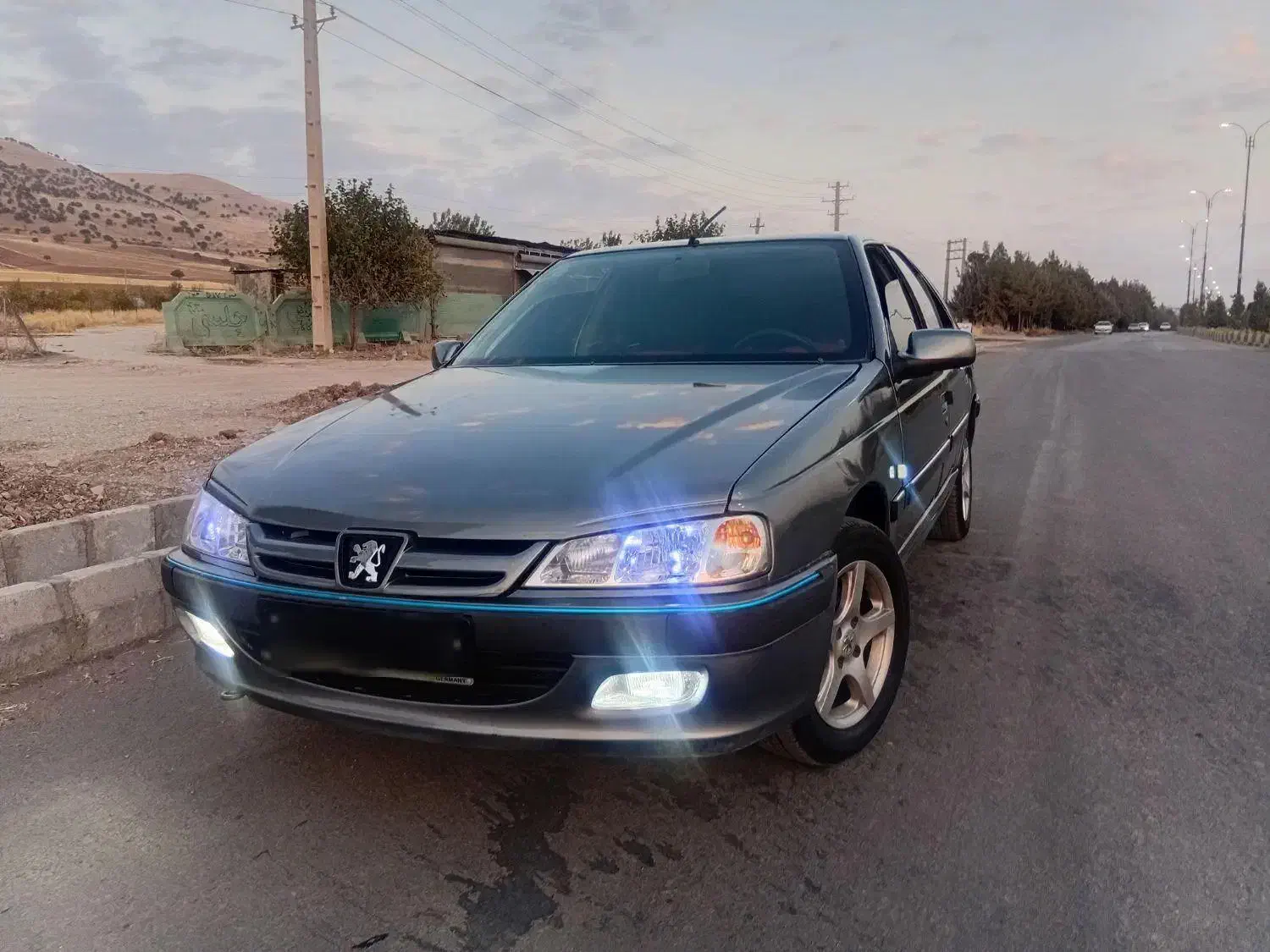 پارس۸۵|خودرو سواری و وانت|کرمانشاه, |دیوار