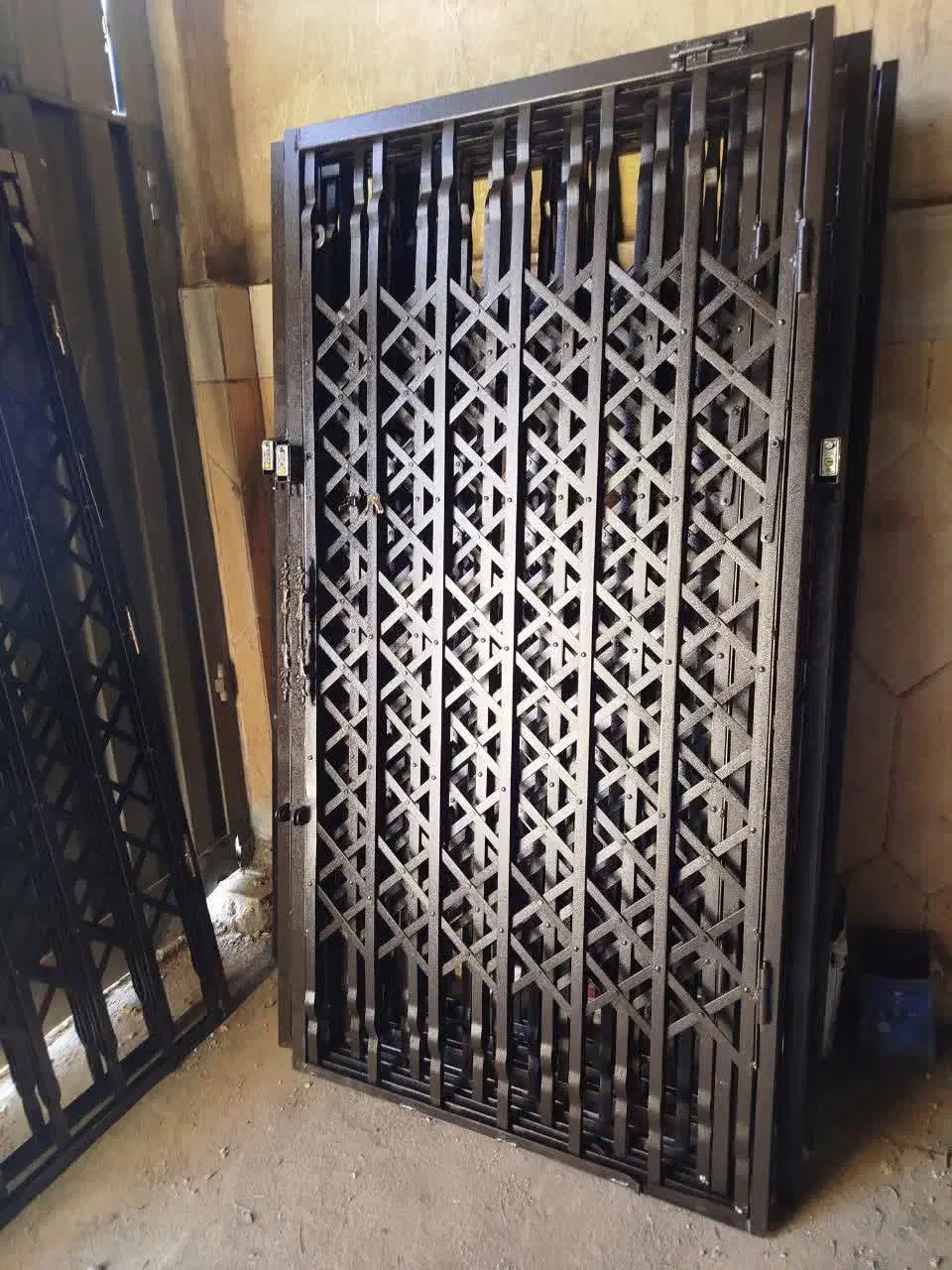 حفاظ آکاردئونی / آکاردیون|خدمات پیشه و مهارت|ساوه, |دیوار