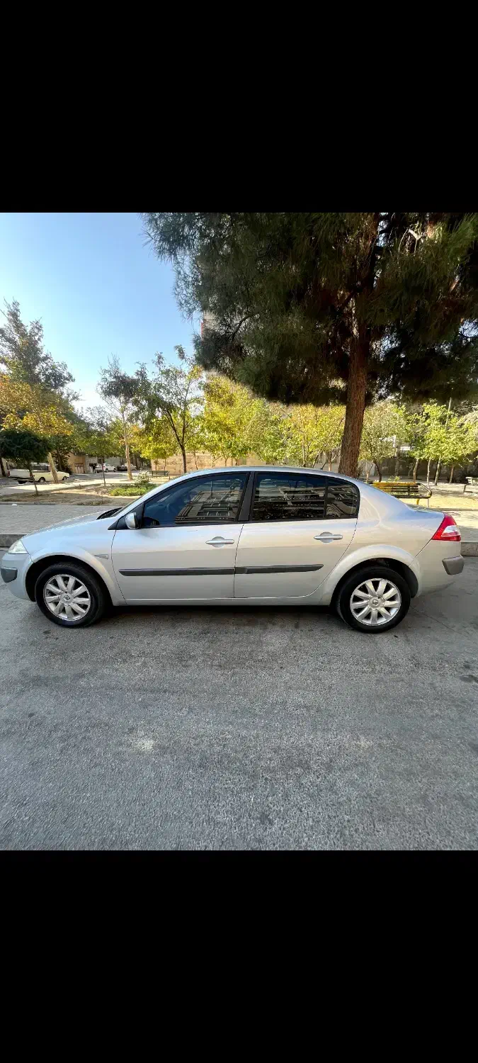 مگان شاسی سالم اتومات۲۰۰۰|خودرو سواری و وانت|ملایر, |دیوار