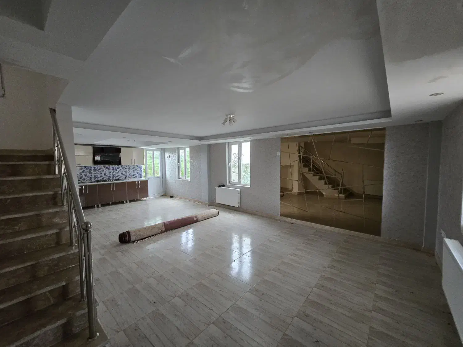 فروش ۲۰۰ متر زمین ۱۱۰ متر ویلای نوساز نزدیک شهر|فروش خانه و ویلا|رضوانشهر, |دیوار