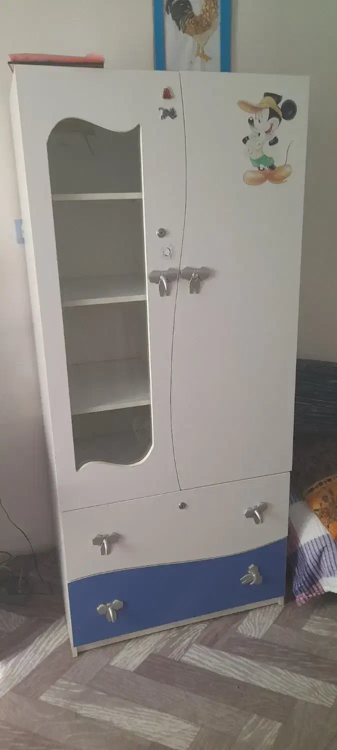 کمد|جاکفشی، کمد، دراور|خوی, |دیوار