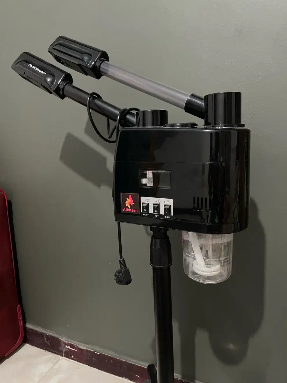 دستگاه بخور بسیار عالی در حد نو|آرایشگاه و سالنهای زیبایی|ساری, |دیوار