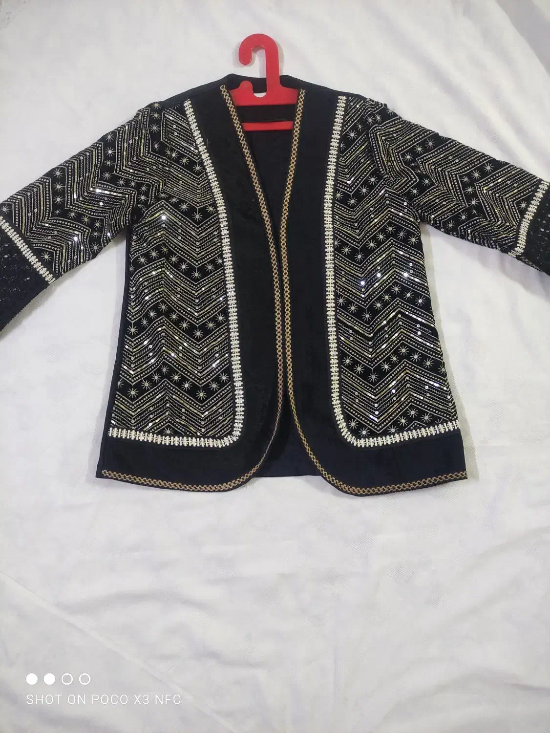 کت زنانه سایز ۴ تاوزن ۷۵و۸۰میخوره|لباس|نیشابور, گنبد سبز|دیوار