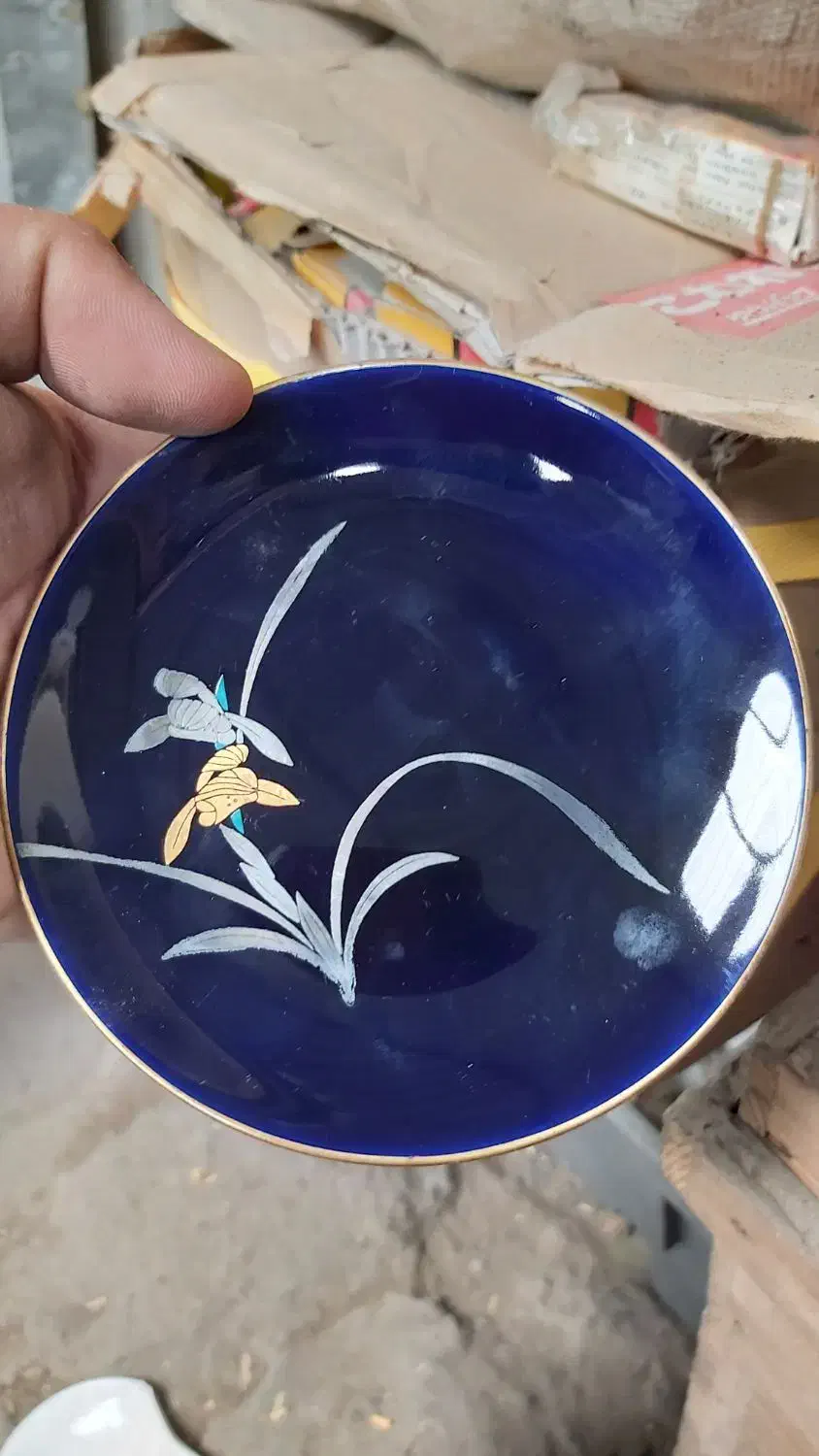 ظروف کلکسیونی وآنتیک|کلکسیون اشیاء عتیقه|کازرون, |دیوار