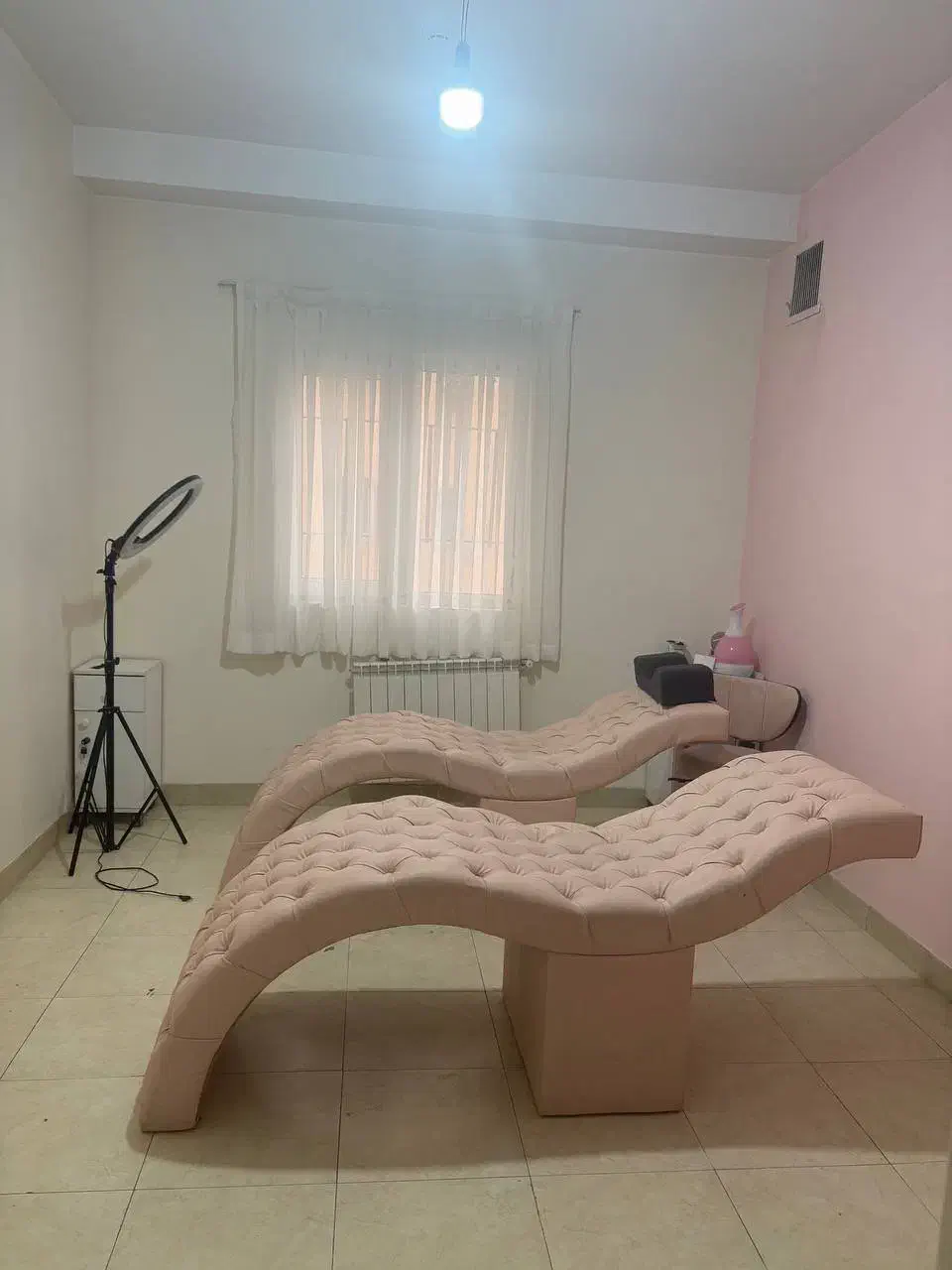 اجاره اتاق|اجارهٔ دفتر کار، اتاق اداری، مطب|پرند, فاز ۲|دیوار