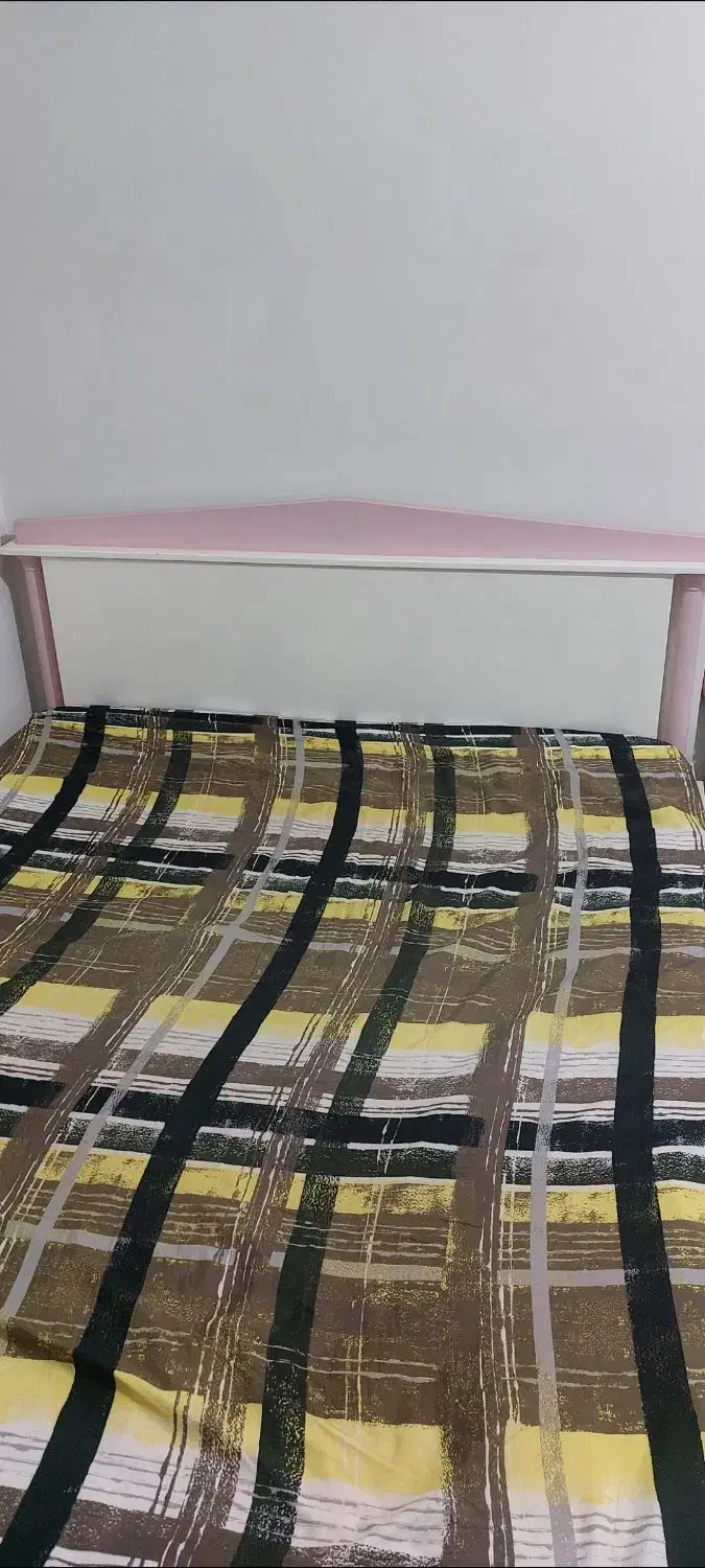 تخت|تخت و سرویس خواب|باغستان, |دیوار