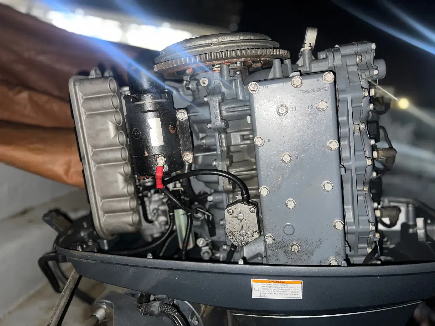 موتور قایق ۸۵|قایق و سایر وسایل نقلیه|میناب, |دیوار