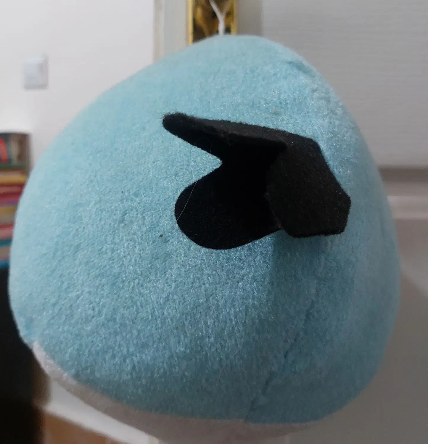 عروسک|اسباببازی|آبسرد, |دیوار