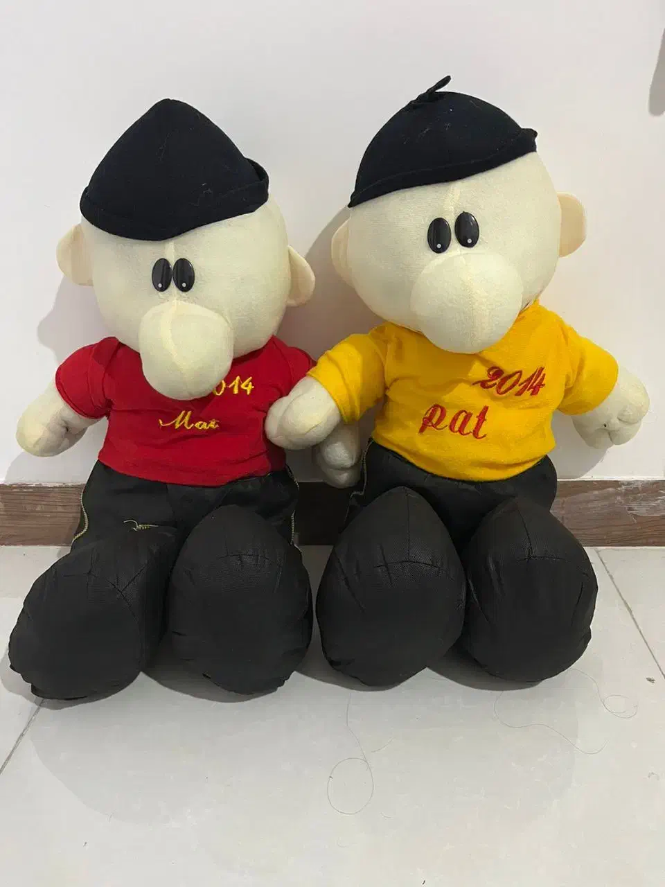 عروسک های سالم|اسباب‌بازی بچه|گرگان, |دیوار