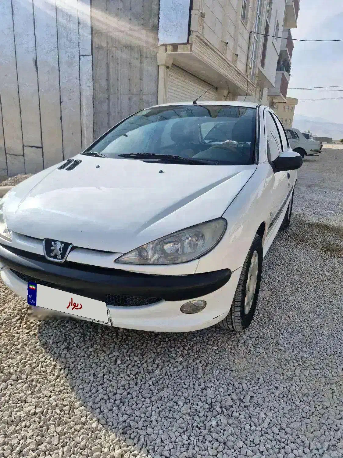 پژو ۲۰۶تیپ دو مدل ۹۵ مخصوص مصرف کننده|خودرو سواری و وانت|فیروزآباد (فارس), |دیوار