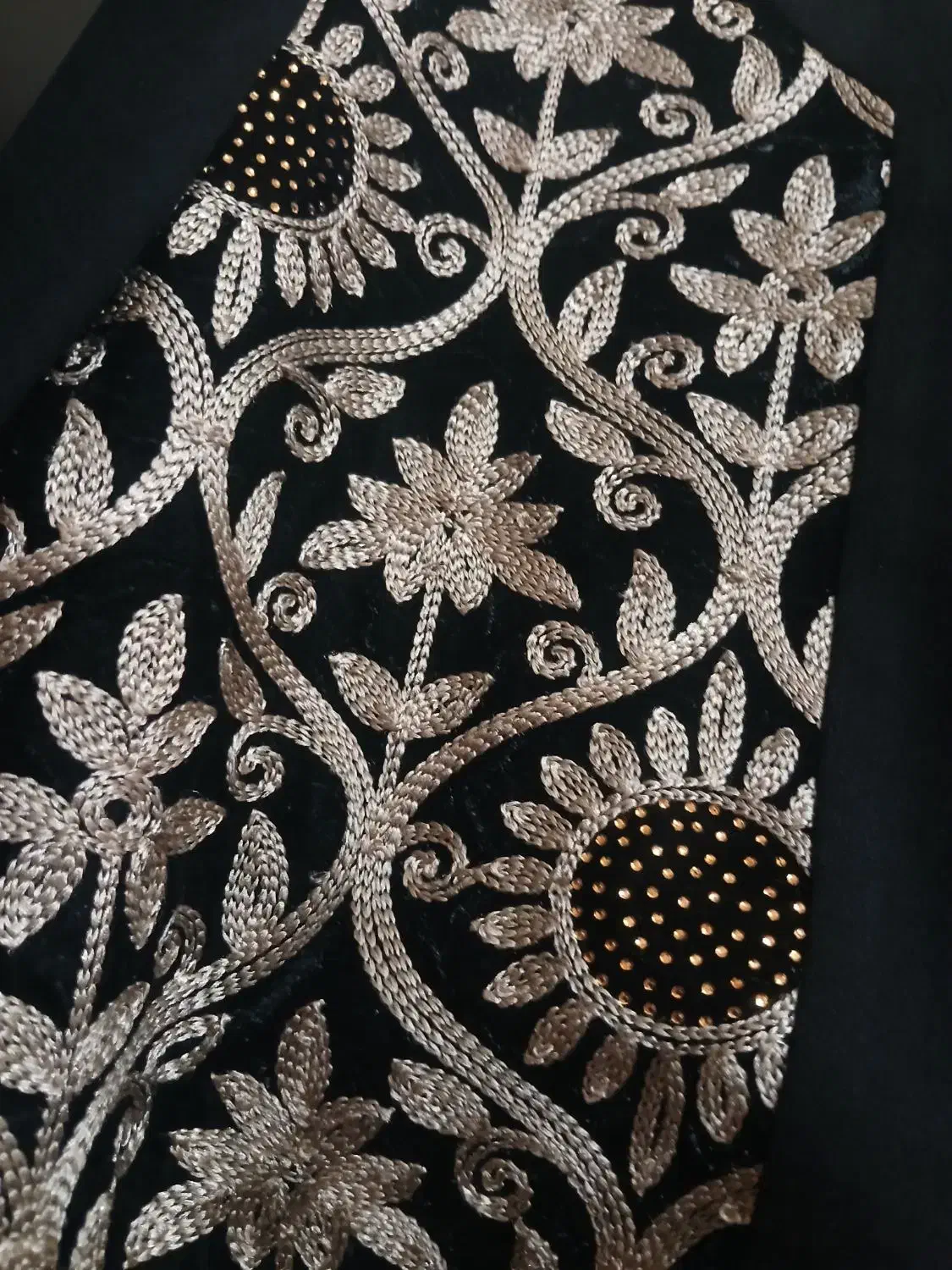 مانتو کتی نگین دوزی|لباس|کرج, کلاک نو|دیوار