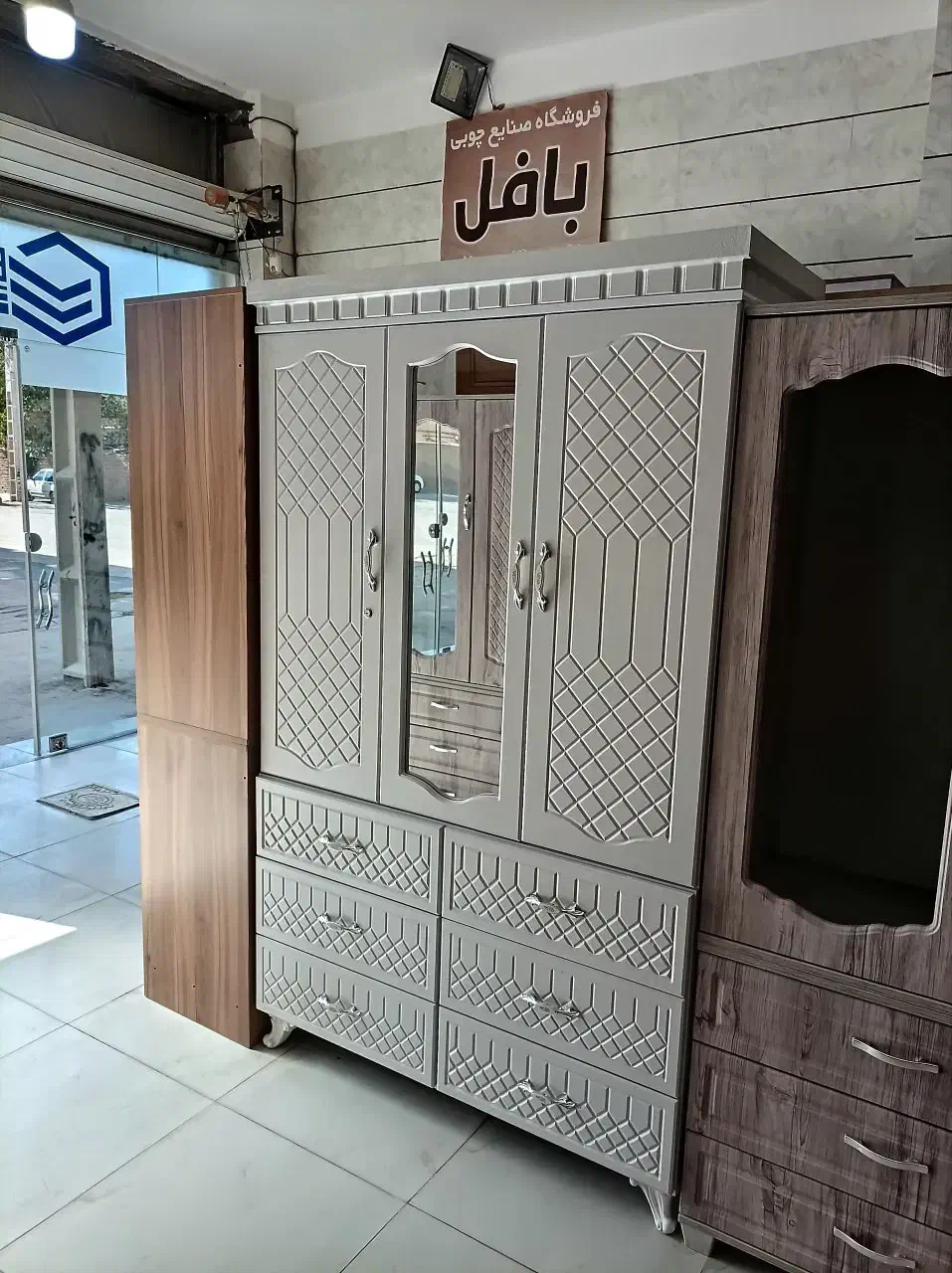 کمد دراور شرکتی بافل کیفیت بالا قسطی کد 42|جاکفشی، کمد، دراور|همدان, |دیوار