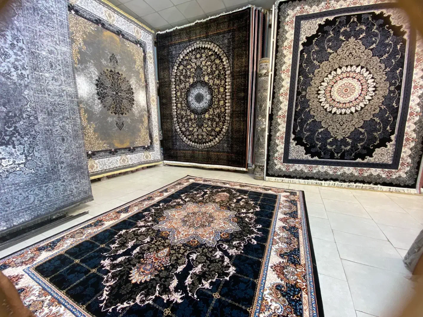 فرش تابان الماس هستی مشهد ۶ متر ۹ متر ۱۲ متر|فرش|رشت, آزادگان|دیوار