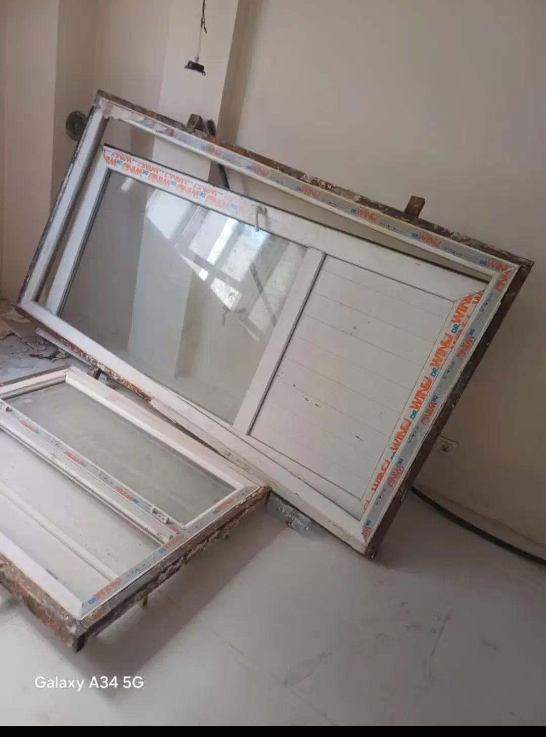 درب و پنجره PVC دست دوم|مصالح و تجهیزات ساختمان|شیراز, زرهی|دیوار