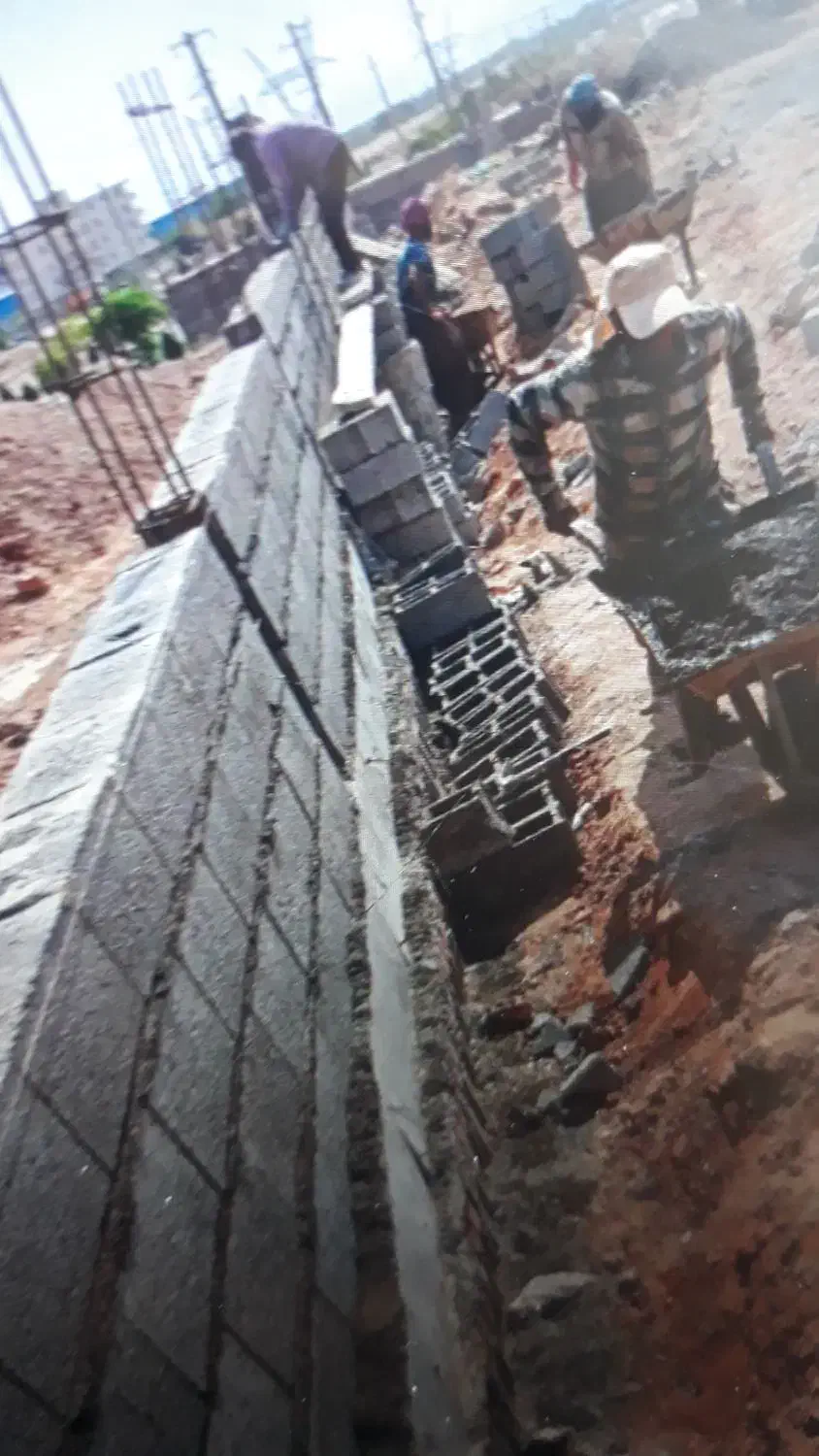 اوستا بنا سیمان کاری شیب بندی تیغه چنی|خدمات پیشه و مهارت|کرمان, |دیوار