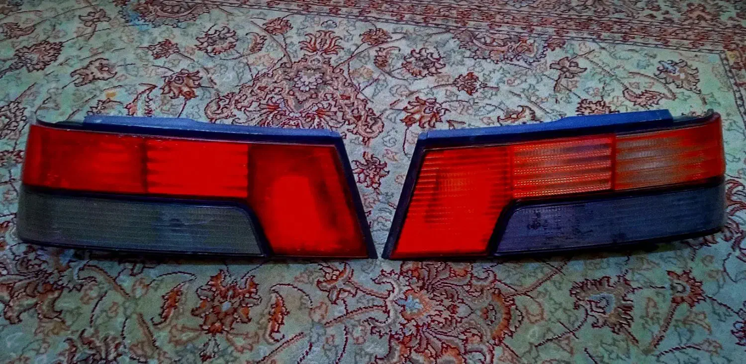 چراغ عقب پژو روآ|قطعات یدکی و لوازم جانبی|شیراز, انجیر|دیوار