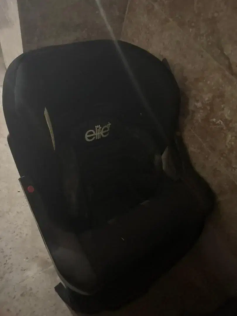 صندلی ماشین کودک|تخت و صندلی بچه|بوشهر, |دیوار