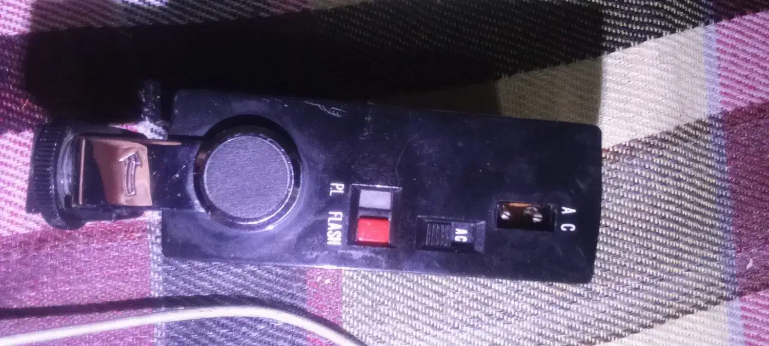 فلاش دوربین عکاسی یاشیکا  سالم.|دوربین عکاسی و فیلم‌برداری|تهران, امامت|دیوار