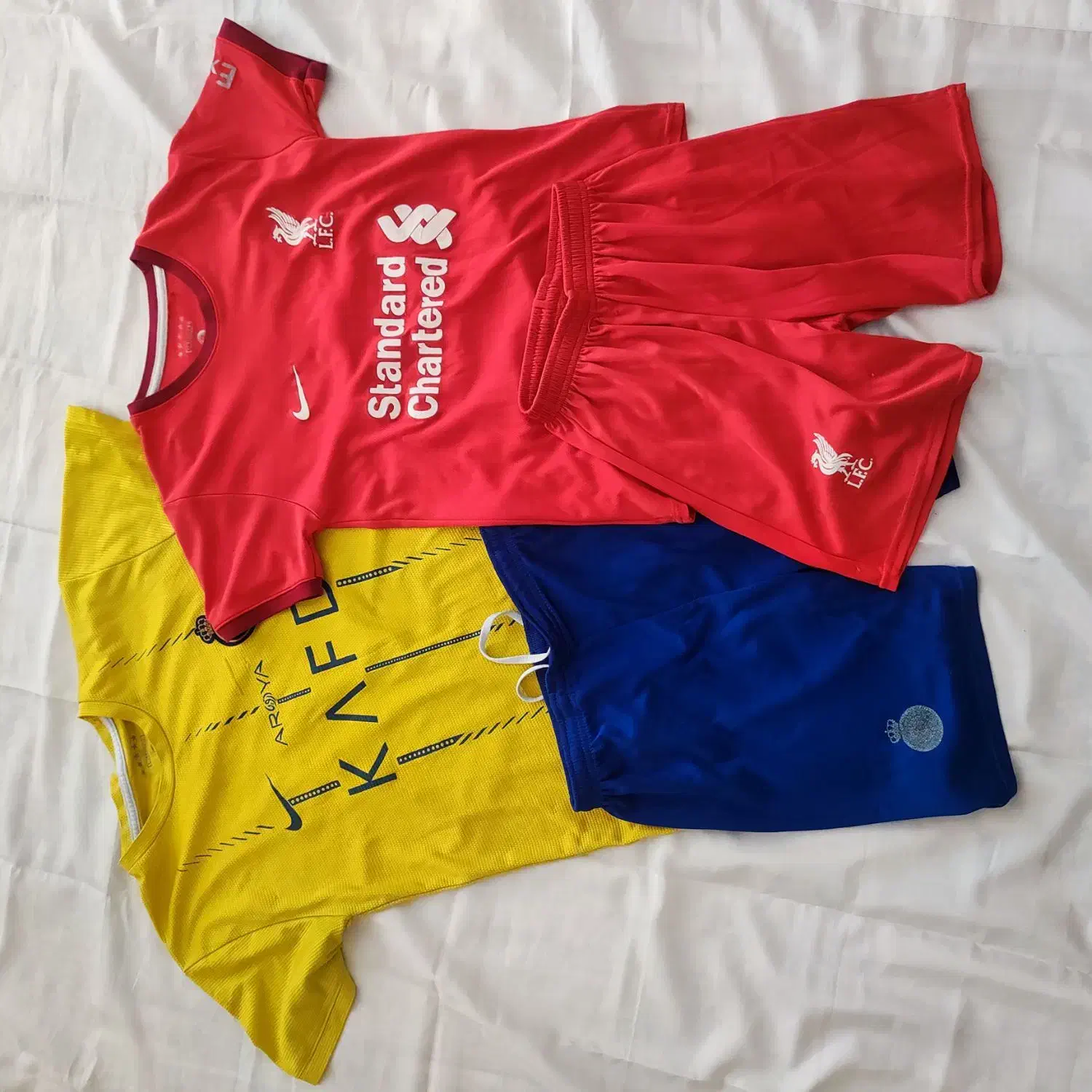 کفش و لباس ورزشی|کفش و لباس بچه|دلیجان, |دیوار