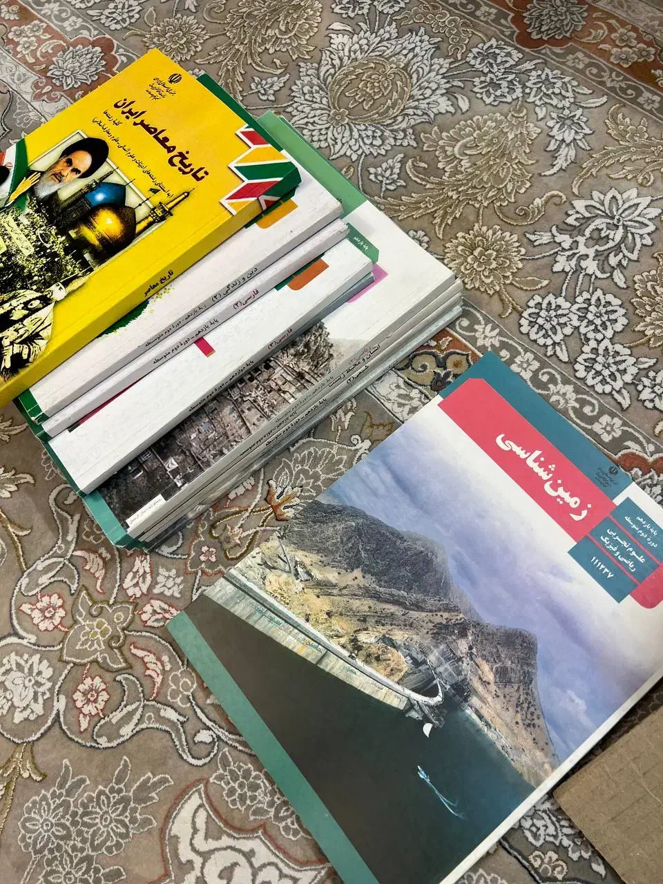 فوری کتاب های وزارتی دوازدهم و یازدهم تجربی|کتاب و مجله آموزشی|لاهیجان, گلستان|دیوار