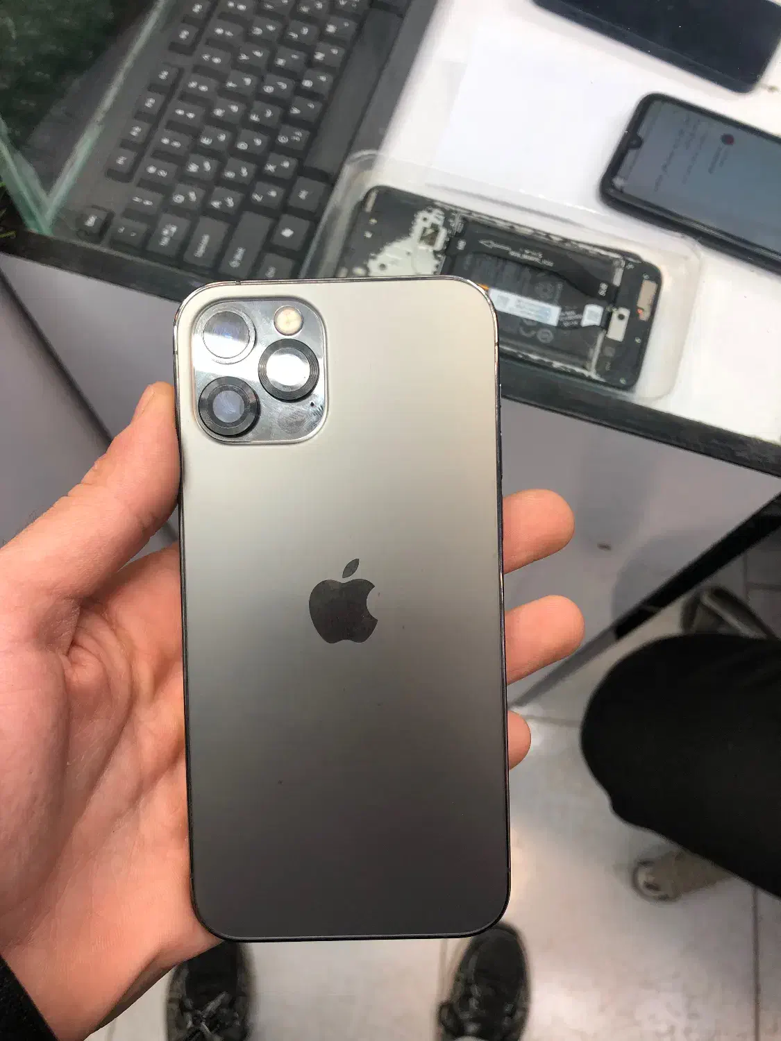 12 پرو پلمپ حافظه ۲۵۶ دو سیم|موبایل|سبزوار, ابوریحان|دیوار