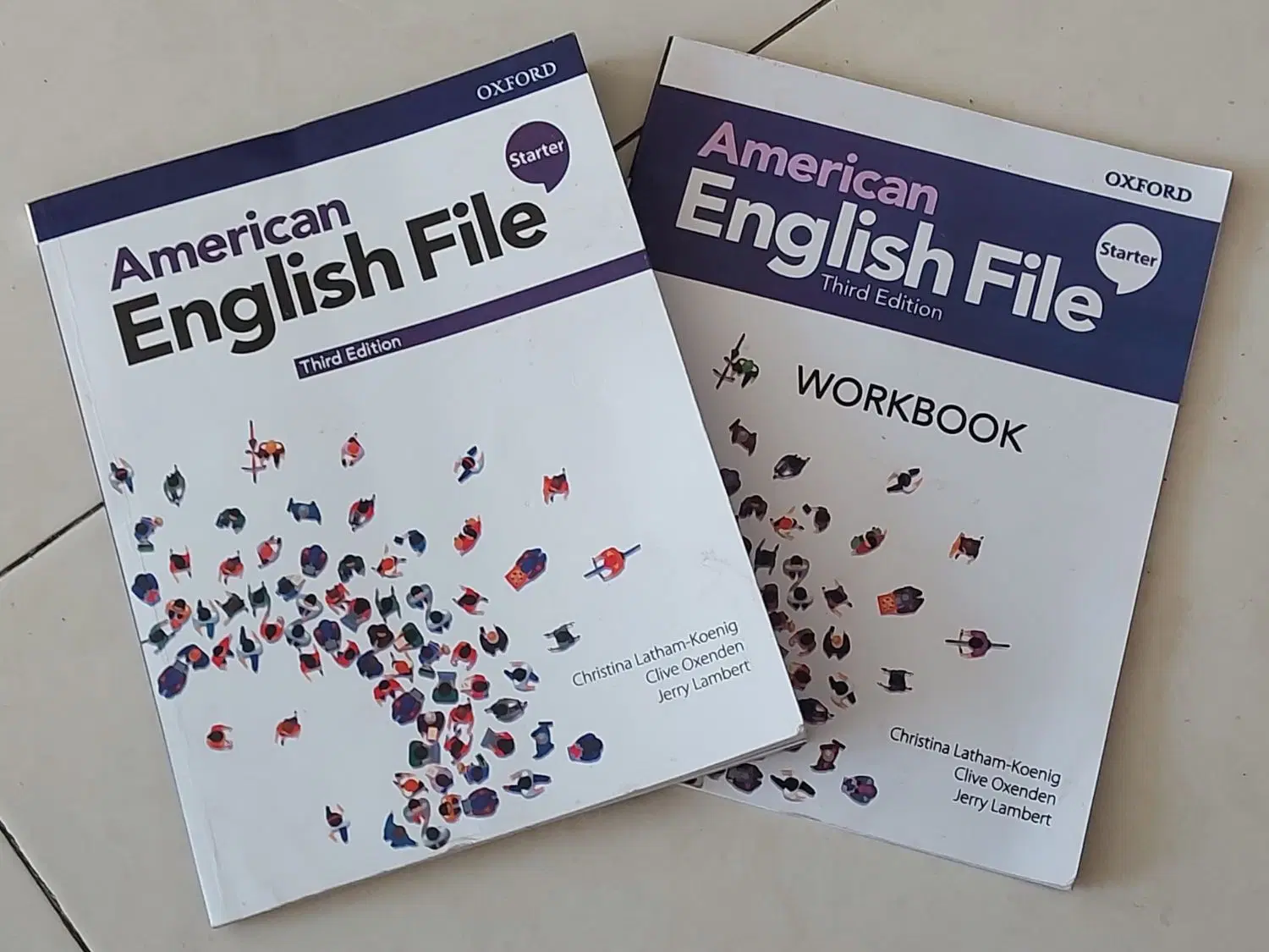 English file starts|کتاب و مجله آموزشی|اصفهان, آبشار|دیوار