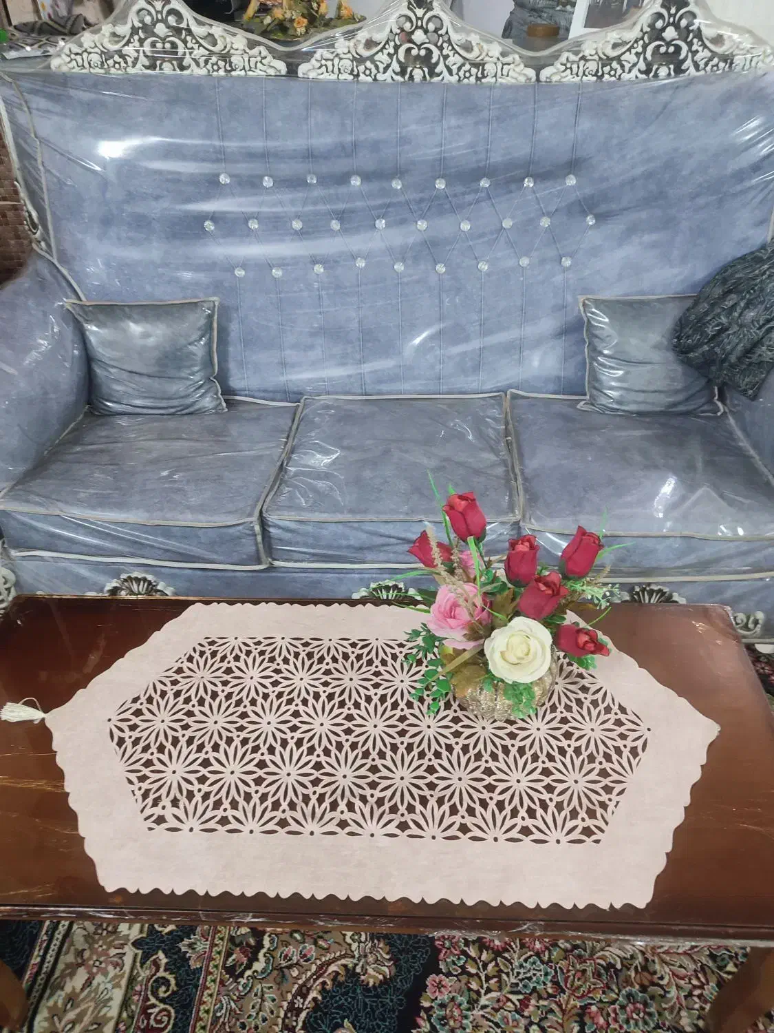 مبل تمیزدرحدنوبه همراه کاور|مبلمان خانگی و میز عسلی|سبزوار, زینبیه|دیوار