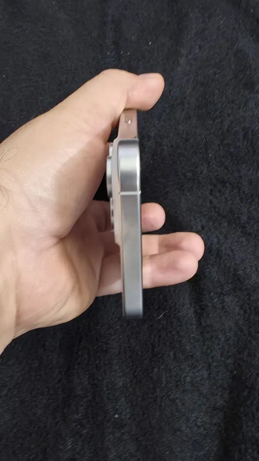 آیفون ۱۶ پرومکس ۲۵۶ ZAA سفید تیتانیوم|موبایل|زاهدان, |دیوار